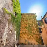 Pantheon Urbes Collection