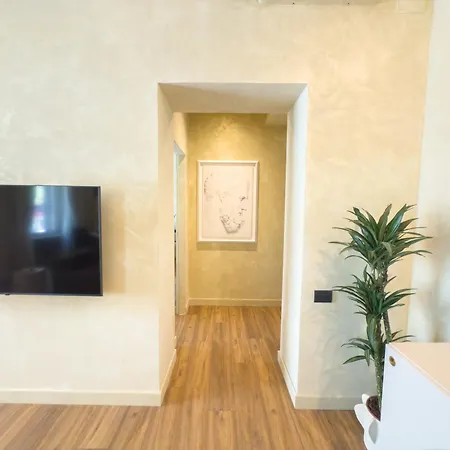 Pantheon Urbes Collection *