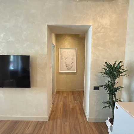 Pantheon Urbes Collection