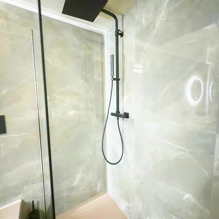 Pantheon Urbes Collection *