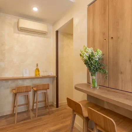 Apartment Pantheon Urbes Collection Rom